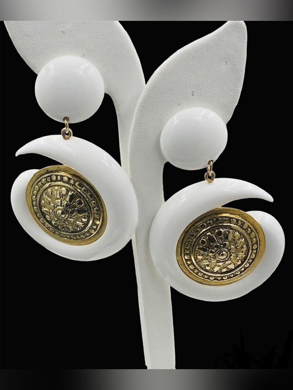 Vintage 1960’s Italian Lucite Large Drop Earrings